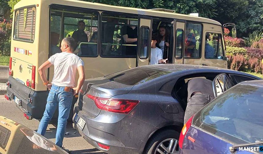 Kadırga Yokuşunda kaza: Trafik kapandı