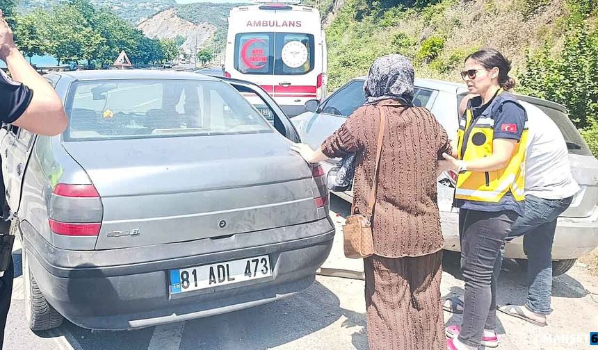 Önce TIR’la çarpıştı… Sonra otomobile çarptı…