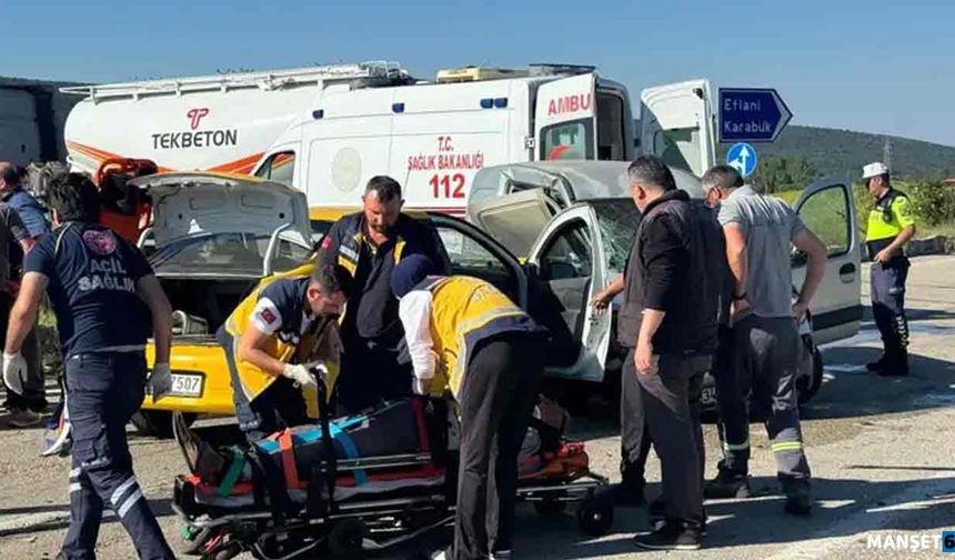 Kamyonetle otomobil çarpıştı…Yaralılar var…