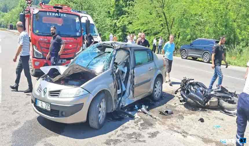 Motosiklet otomobile çarptı: 1 ölü, 1 yaralı