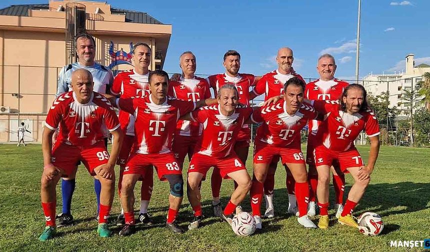 Turgut Tanyıldız Masterler yarı finale yükseldi…